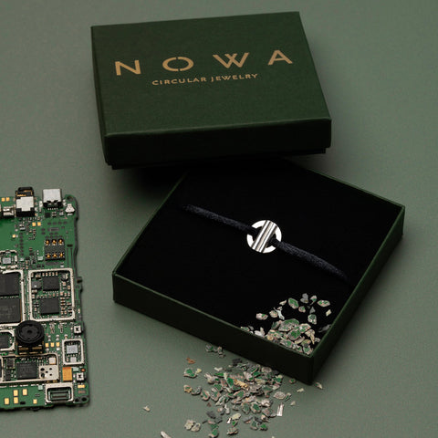 You are Loved armband zilver ~ zwart