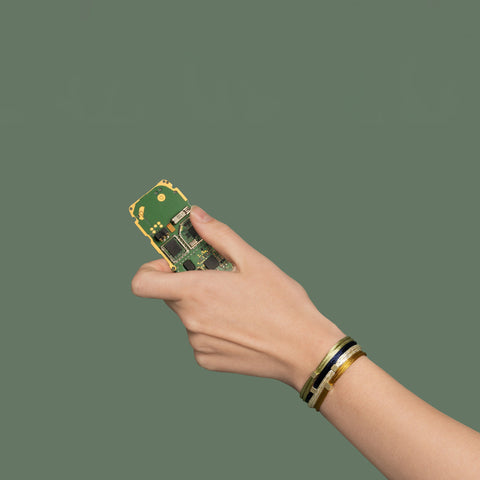Solid as a Block armband goud ~ donkerblauw