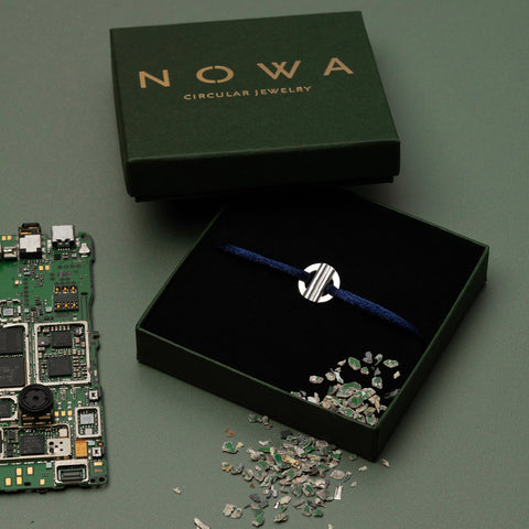 You are Loved armband zilver ~ donkerblauw