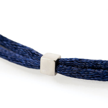 Solid as a Block armband zilver ~  donkerblauw