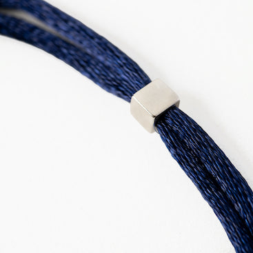 Solid as a Block armband zilver ~  donkerblauw