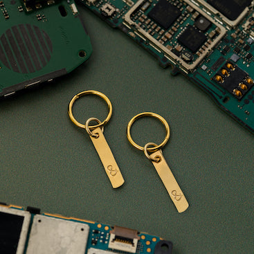 Connection oorbellen goud