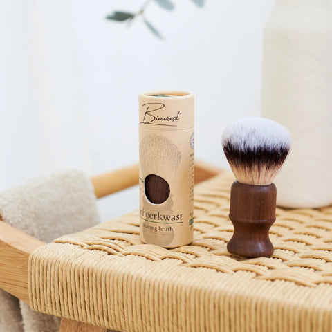 Scheerkwast van Walnoothout