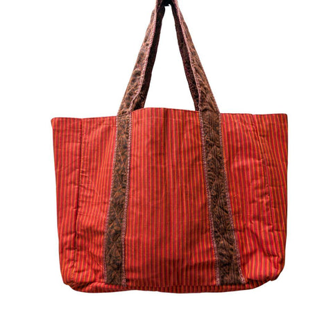 Large sari market tote bags
