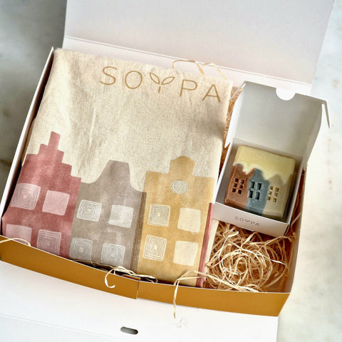 Gift box - Gracht handmade soap & Fairtrade tote bag