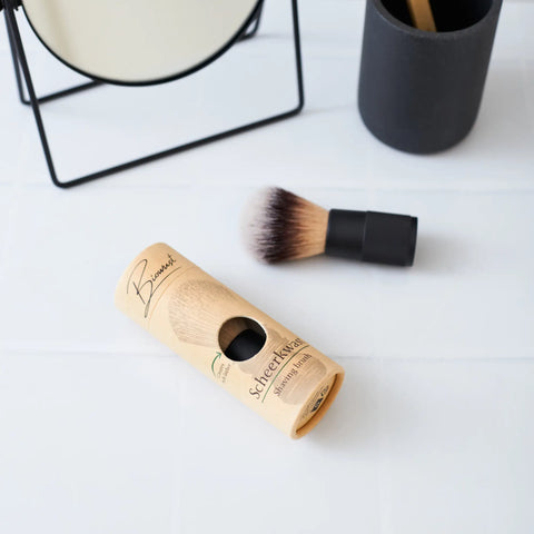 Scheerkwast van Zwart Metaal