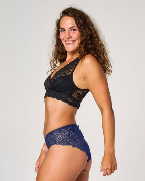 hipster lace | medium-heavy - 2 to 3 navy tampons