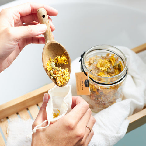 Badthee | Pot | Jasmijn & Marigold | Home Spa | Thuis Wellness