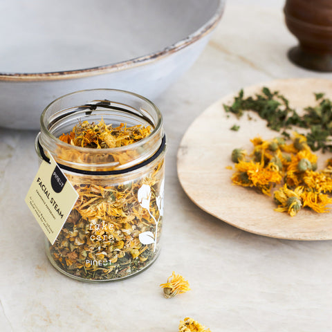 Facial Steam | pot | Chamomile Peppermint | Home Spa | Thuis Wellness