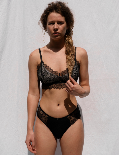 Savara Intimates | Sustainable Bra Willow Black Contrast 