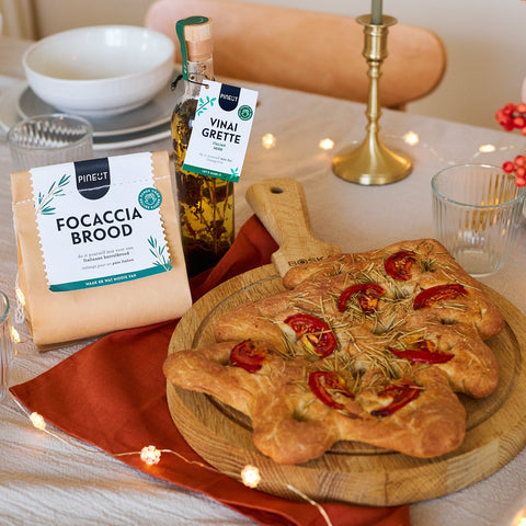 Focaccia Vinaigrette & Borrelplank Giftpack