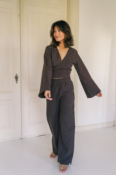 Line Top Brown
