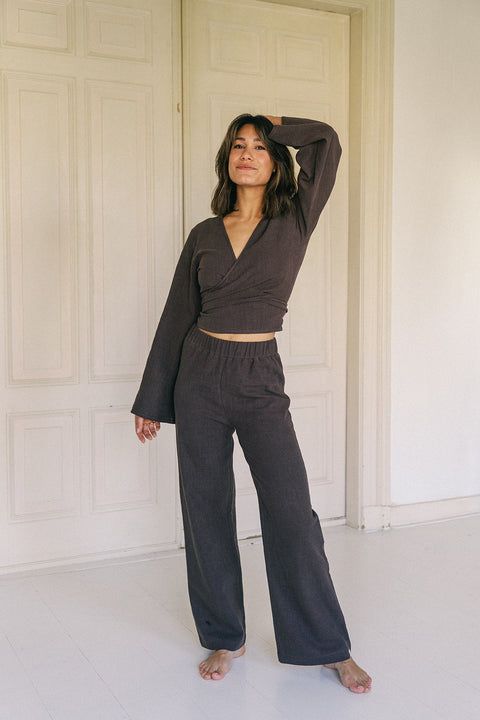 Line Top Brown