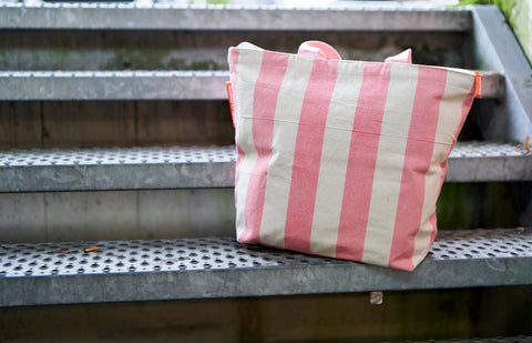 Duurzame shopper Oud Roze sfeerfoto trap