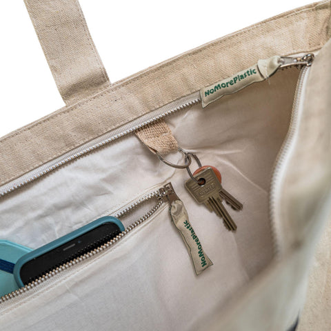 Duurzame tas met rits gerecycled katoen met hart Love Always Wins detailfoto rits