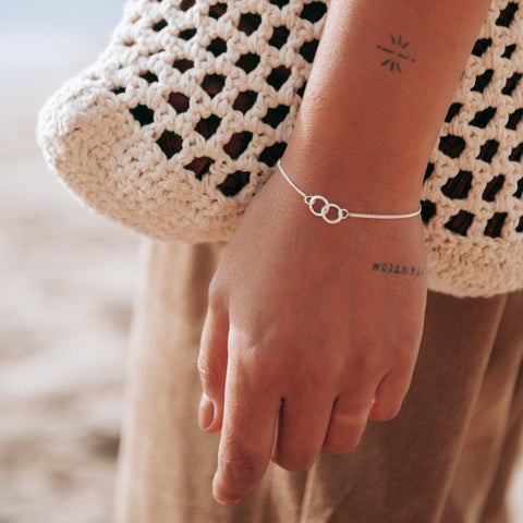 Eternal Connection armband zilver