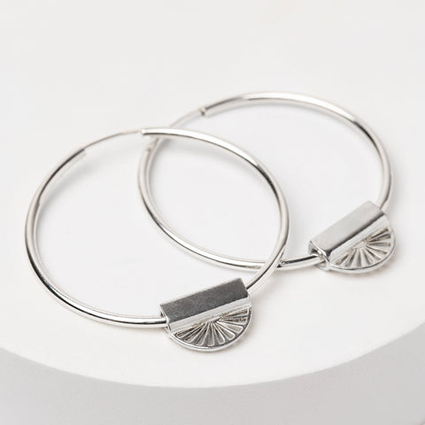 Eternal Sunshine oorbellen zilver groot