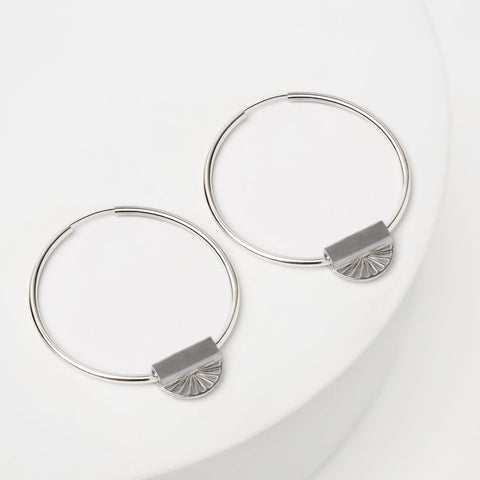 Eternal Sunshine oorbellen zilver groot