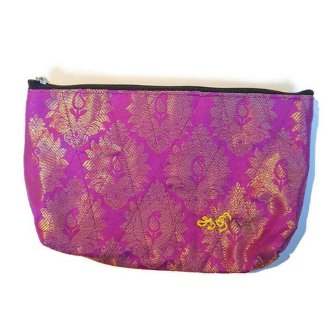 Fuchsia_wash_bag