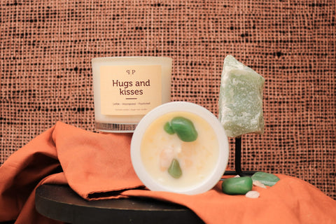 Handmade Large Scented Candle Hugs and Kisses