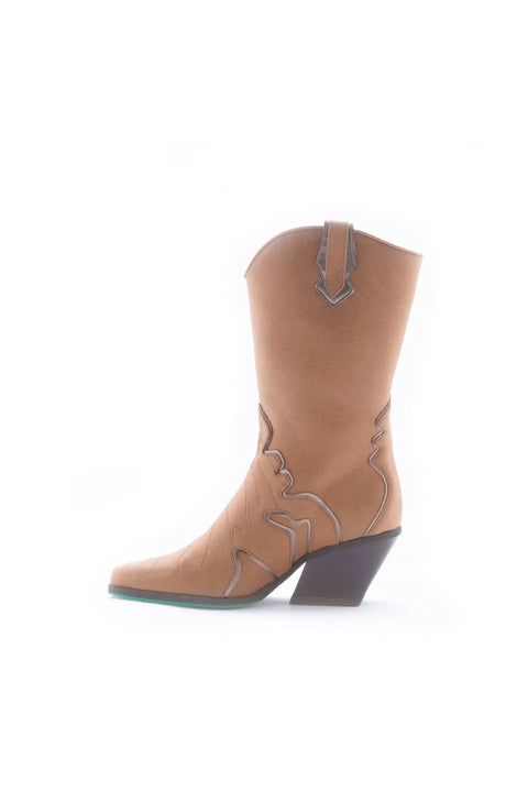 Laura Vegan Boots - Limited Edition