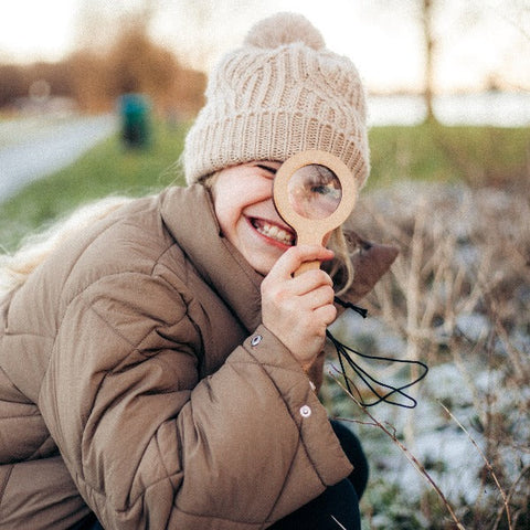 op zoek naar poep met kinderen