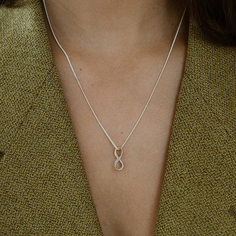 Infinity ketting - 925 sterling zilver