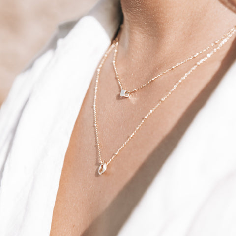 Solid as a Block ketting zilver