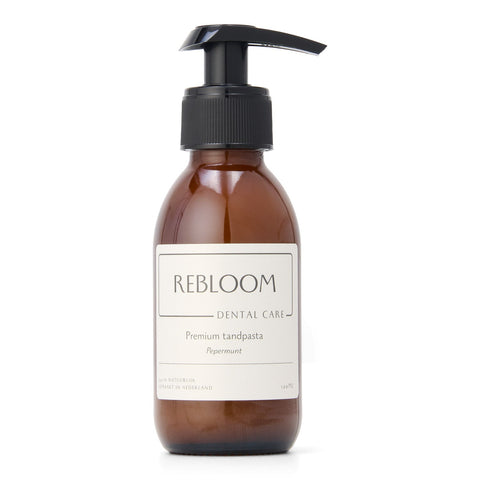 Bottle of premium toothpaste - Peppermint - 120ml / 2 tubes