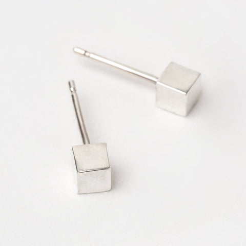 Solid as a Block oorstekers - zilver