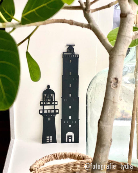 Vuurtoren Vlieland en Terschelling massief hout zwart met plant