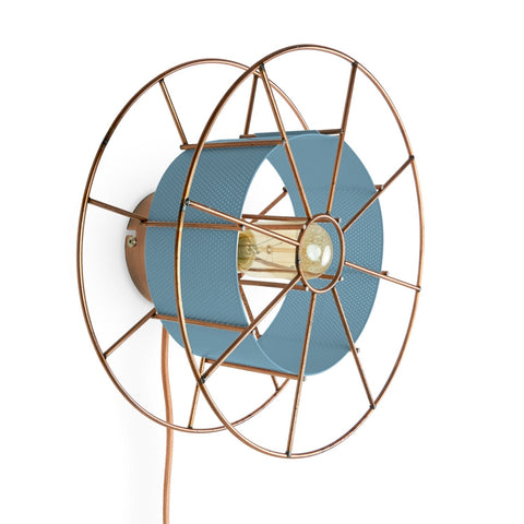 Duurzame upcycle Dutch stalen design SPOOL lamp gemaakt van gerecycle materialen - Tolhuijs