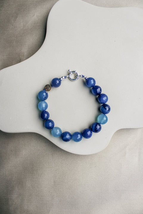 Duurzame blauwe agaat edelsteen armband, handgemaakte sieraden
