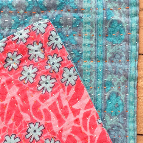 Sari placemats, handmade, set of 2, table mats, reversible