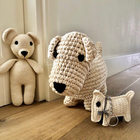 Luna-Leena hond Bobby - gebroken wit - dik katoen - hand gehaakt in Nepal