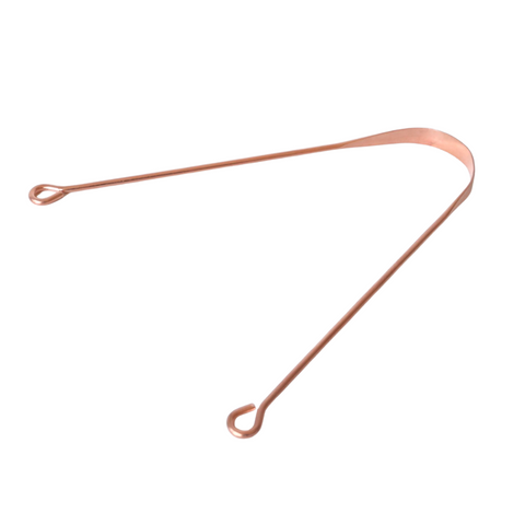 sustainable and reusable metal tongue cleaner made in copper