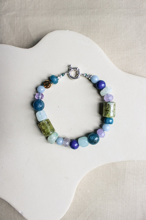 'Mare' Edelsteen Armband met Groene Granaat en Amethist