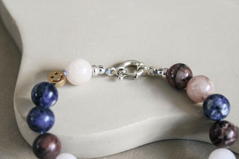 'Julie' Edelsteen Armband met Sodaliet en Rhodoniet