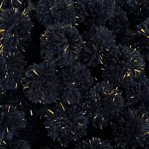 Luna-Leena haar clips pom pom - black en gold flakes - wol - handgemaakt in Nepal