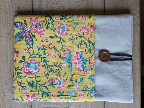 Handmade book/ e - reader sleeve with pocket, Nepali cotton - Shakti.ism | शक्तिवाद