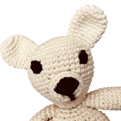 Luna-Leena hond Bella - gebroken wit  - biologisch katoen - hand gehaakt in Nepal