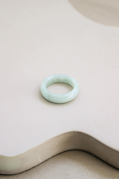 Jade ring 'Gemma' (US 7, 17.3mm)