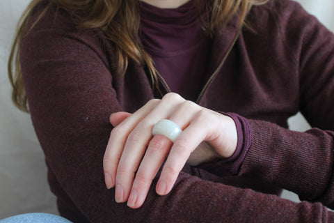 Jade ring 'Eddie' (US 9, 19mm)