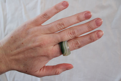 'Aella' Jade Ring (US 9.5, 19.4mm)