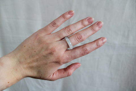 'Lian' Jade Ring (US 8.5, 18.5mm)