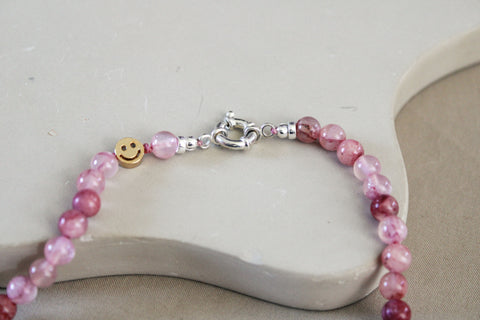 'Mabel' Kersenader Chalcedoon Ketting