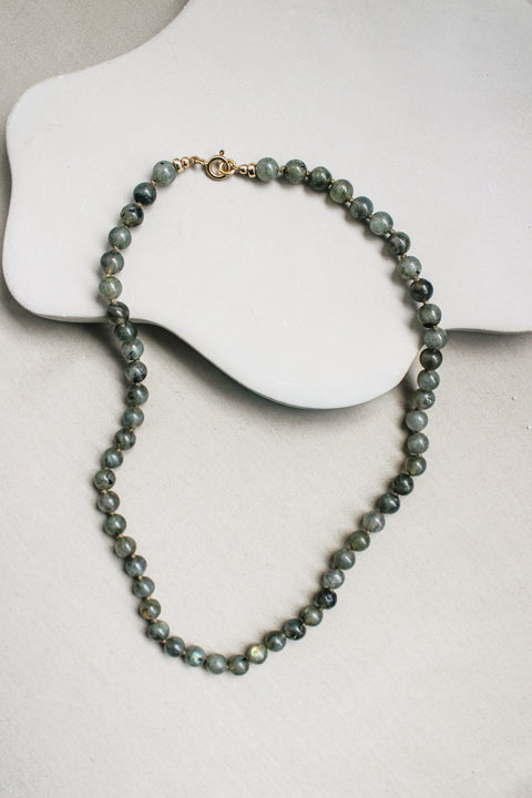 Labradoriet ketting 'Inès'