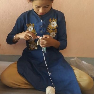 Luna-Leena lam Dolly -gebroken wit - biologisch katoen - handgehaakt in Nepal