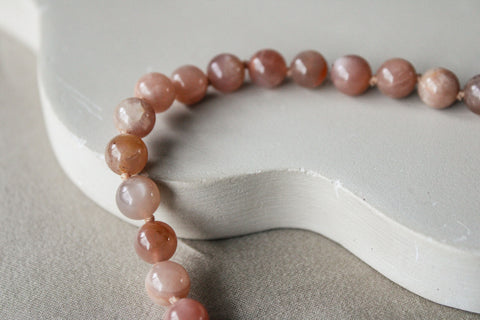 'Ella' Maansteen Ketting