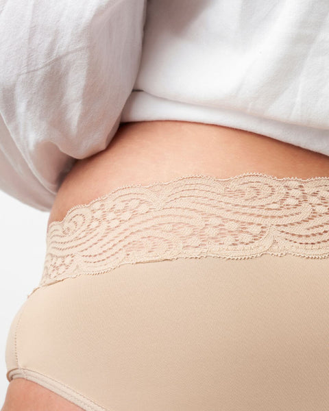 classic brief lace | zwaar - 3 tot 4 tampons